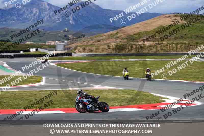 cadwell no limits trackday;cadwell park;cadwell park photographs;cadwell trackday photographs;enduro digital images;event digital images;eventdigitalimages;navarra;no limits trackdays;peter wileman photography;racing digital images;trackday digital images;trackday photos